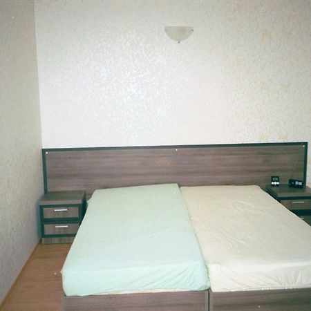 Apartment Rutland Beach Ravda Bagian luar foto
