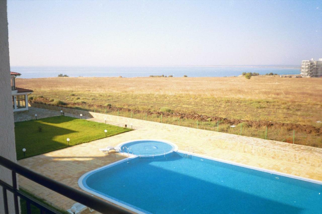 Apartment Rutland Beach Ravda Bagian luar foto